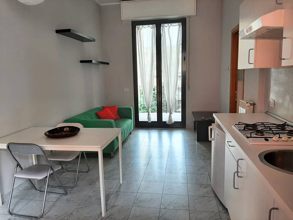 appartamento in affitto a Milano in zona Piazzale Lodi