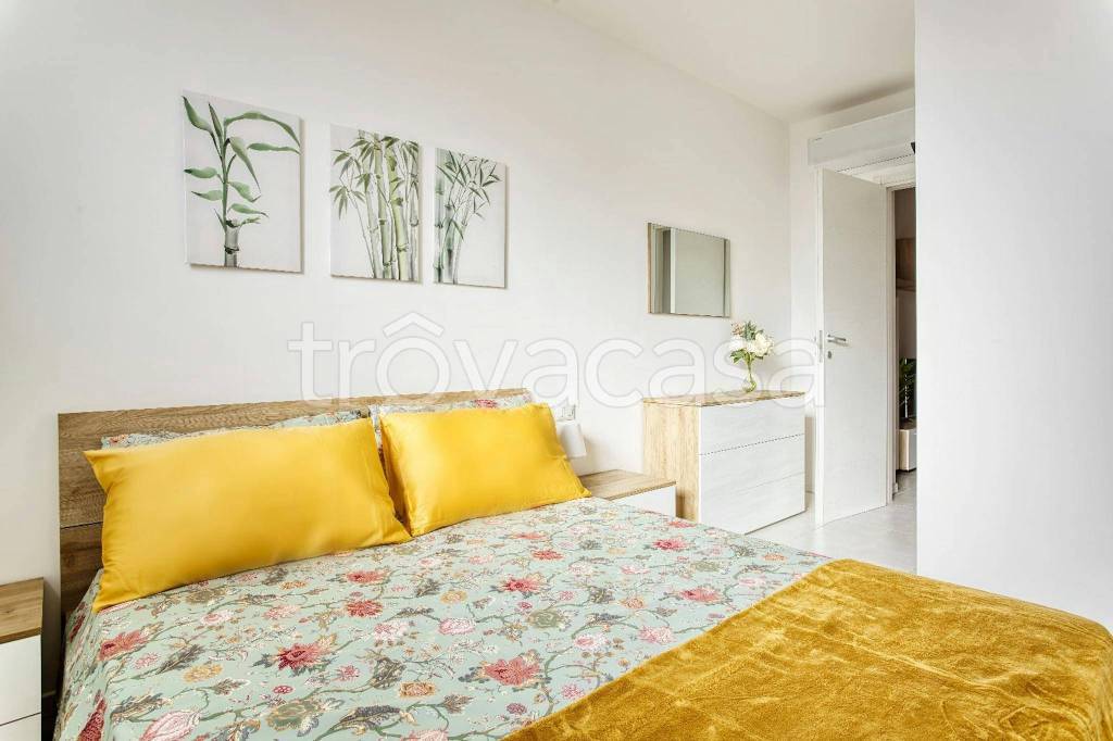 appartamento in affitto a Milano in zona Corvetto