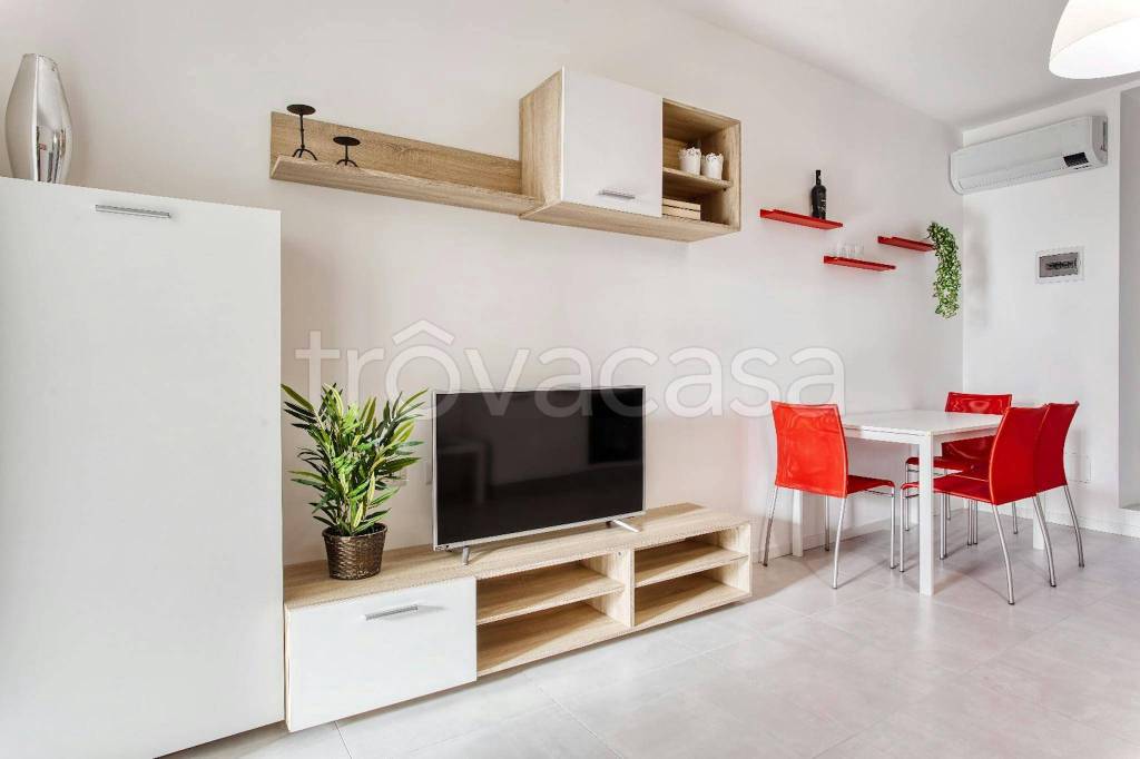 appartamento in affitto a Milano in zona Corvetto