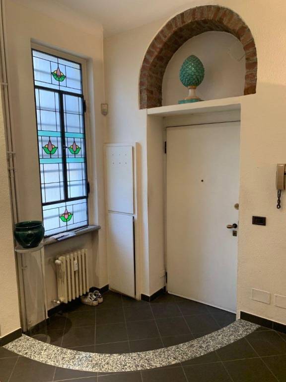 appartamento in vendita a Milano in zona Sempione