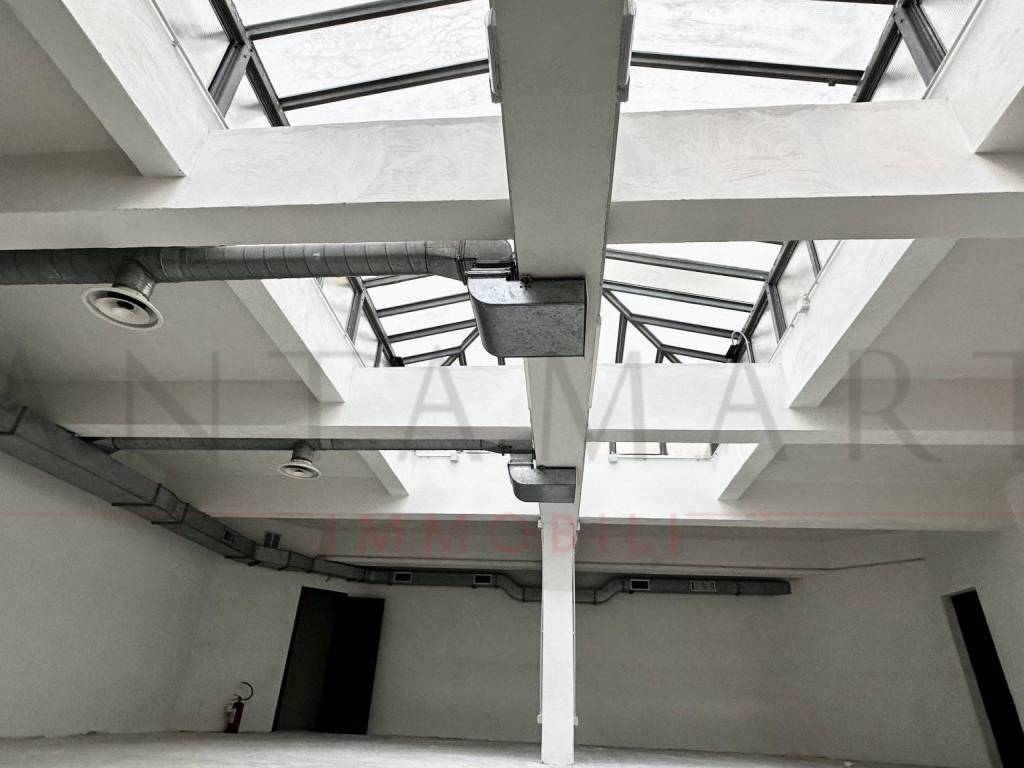 ufficio in affitto a Milano in zona Sant'Ambrogio