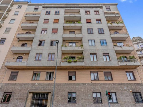 ufficio in affitto a Milano in zona Guastalla