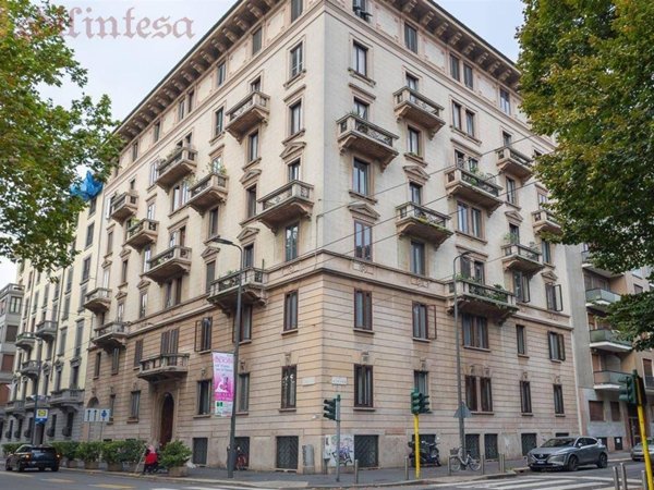 negozio in affitto a Milano in zona Porta Romana
