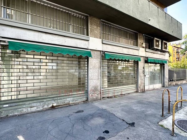 negozio in affitto a Milano in zona Isola