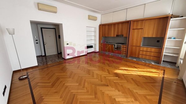 appartamento in affitto a Milano in zona Cadorna