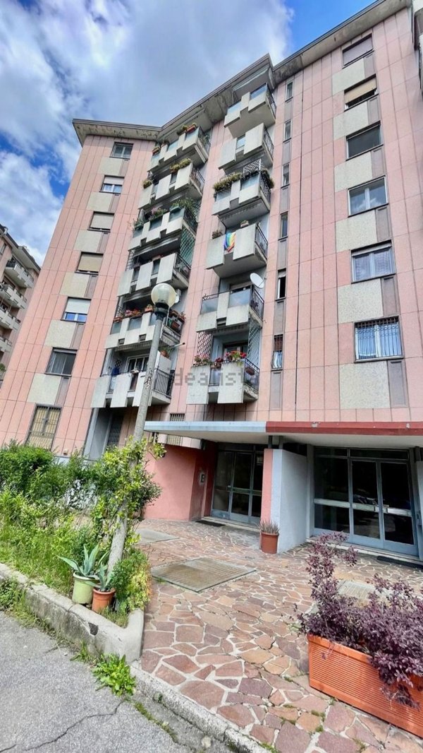 appartamento in affitto a Milano in zona Garegnano