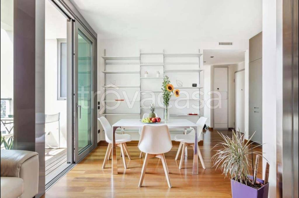 appartamento in affitto a Milano in zona Isola