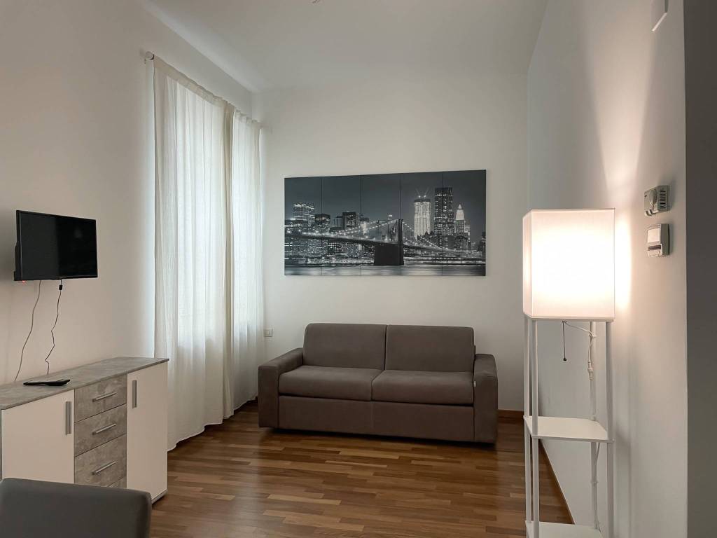 appartamento in affitto a Milano in zona Guastalla