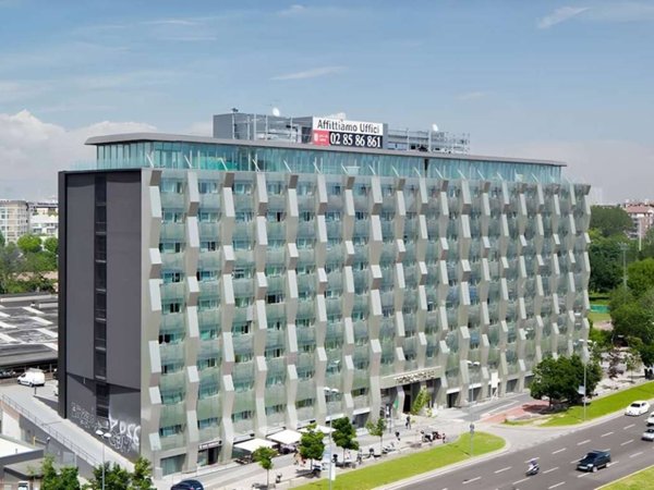 ufficio in affitto a Milano in zona Barona