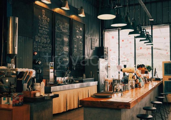 negozio in affitto a Milano in zona Centro Direzionale