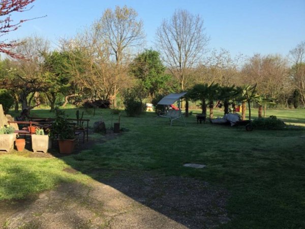 appartamento in affitto a Milano in zona Baggio