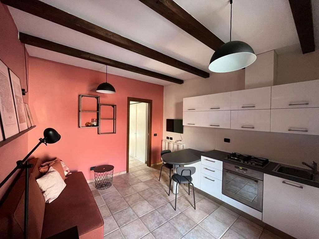 appartamento in affitto a Milano in zona Porta Genova