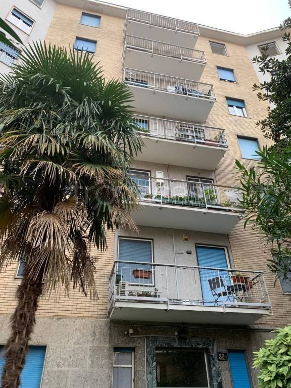 appartamento in affitto a Milano in zona Lorenteggio