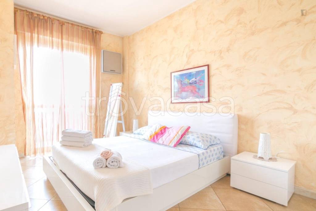 appartamento in affitto a Milano in zona Famagosta