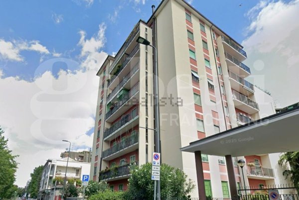appartamento in affitto a Milano in zona Chiesa Rossa