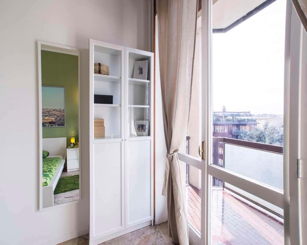 negozio in affitto a Milano in zona San Siro
