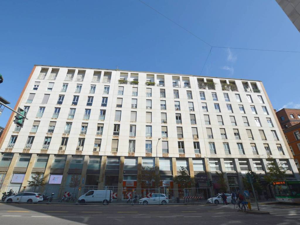ufficio in affitto a Milano in zona Guastalla
