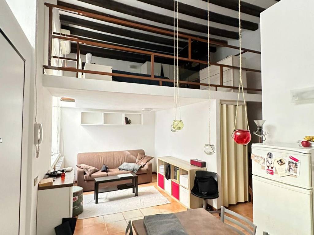appartamento in affitto a Milano in zona Guastalla