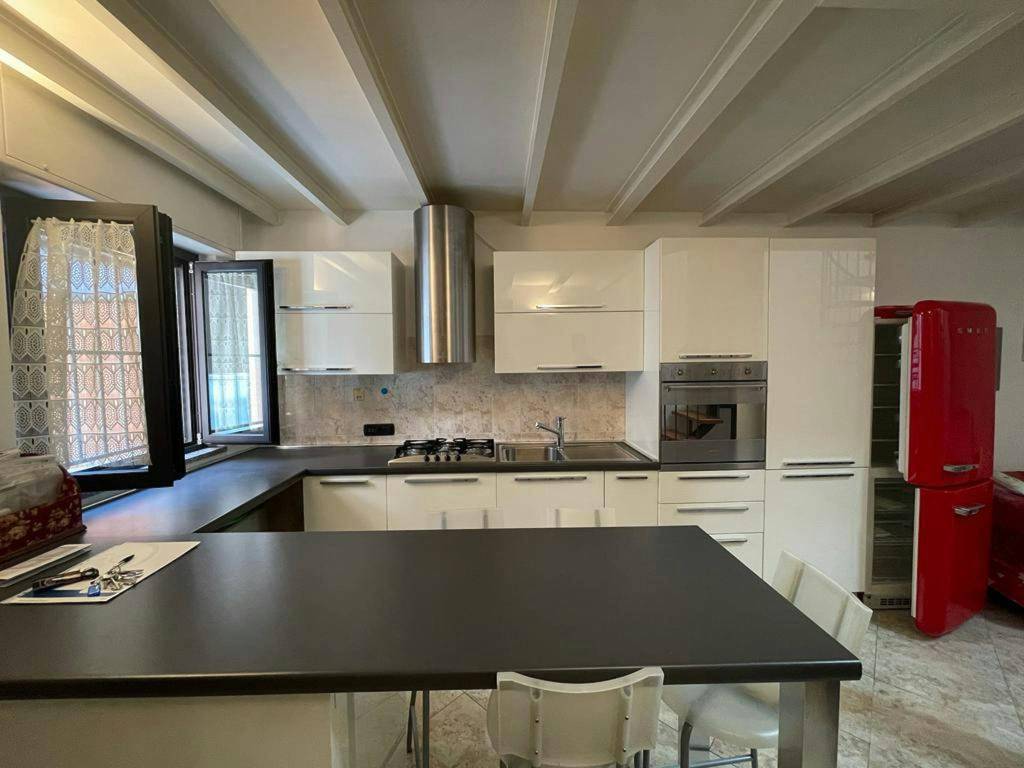 appartamento in affitto a Milano in zona Isola