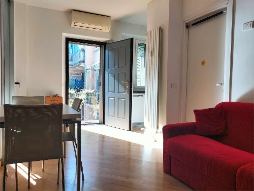 appartamento in affitto a Milano in zona Guastalla