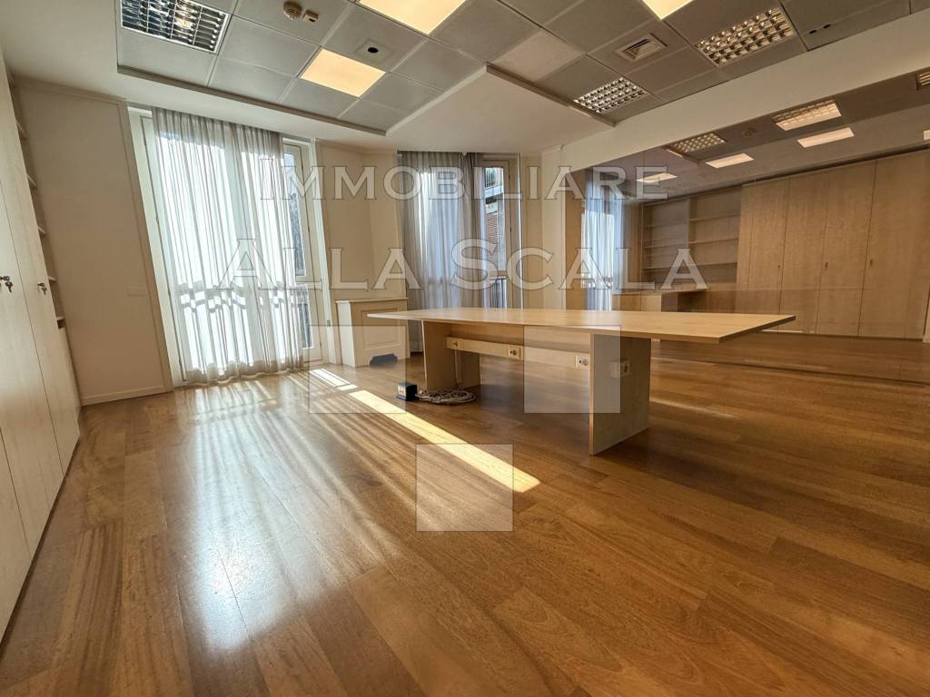 ufficio in affitto a Milano in zona Guastalla