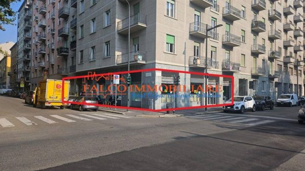 negozio in affitto a Milano in zona Sempione