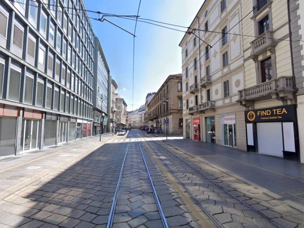 negozio in affitto a Milano