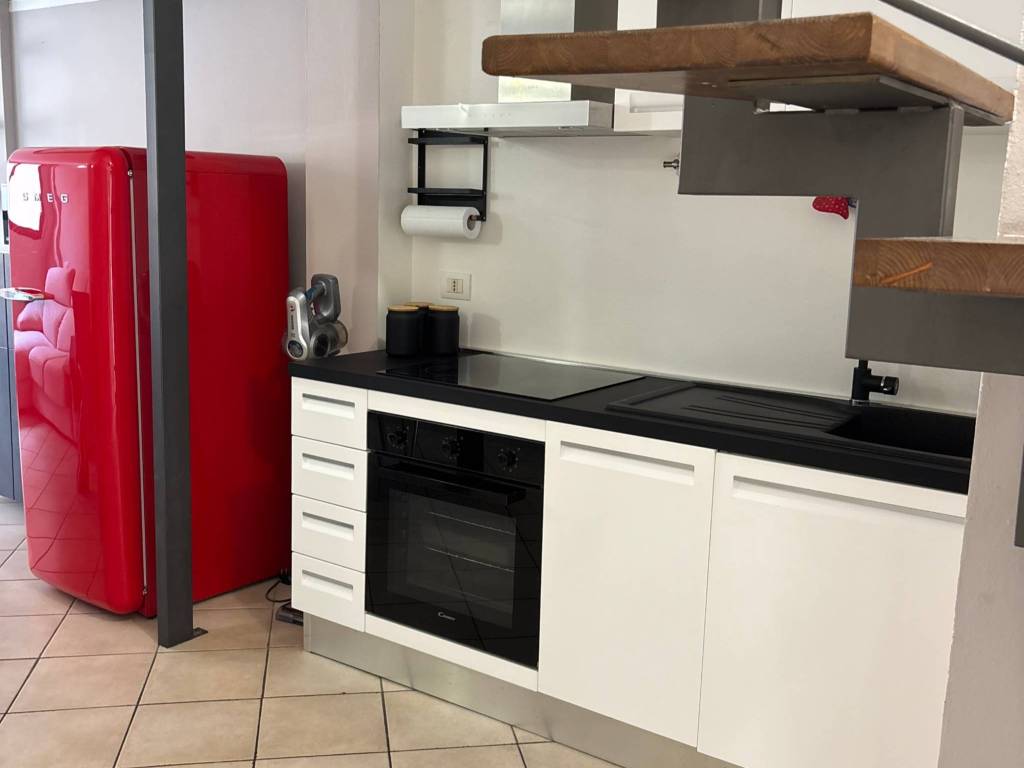 appartamento in affitto a Milano in zona Vigentino
