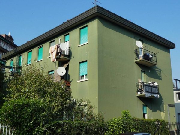 appartamento in affitto a Milano in zona Baggio