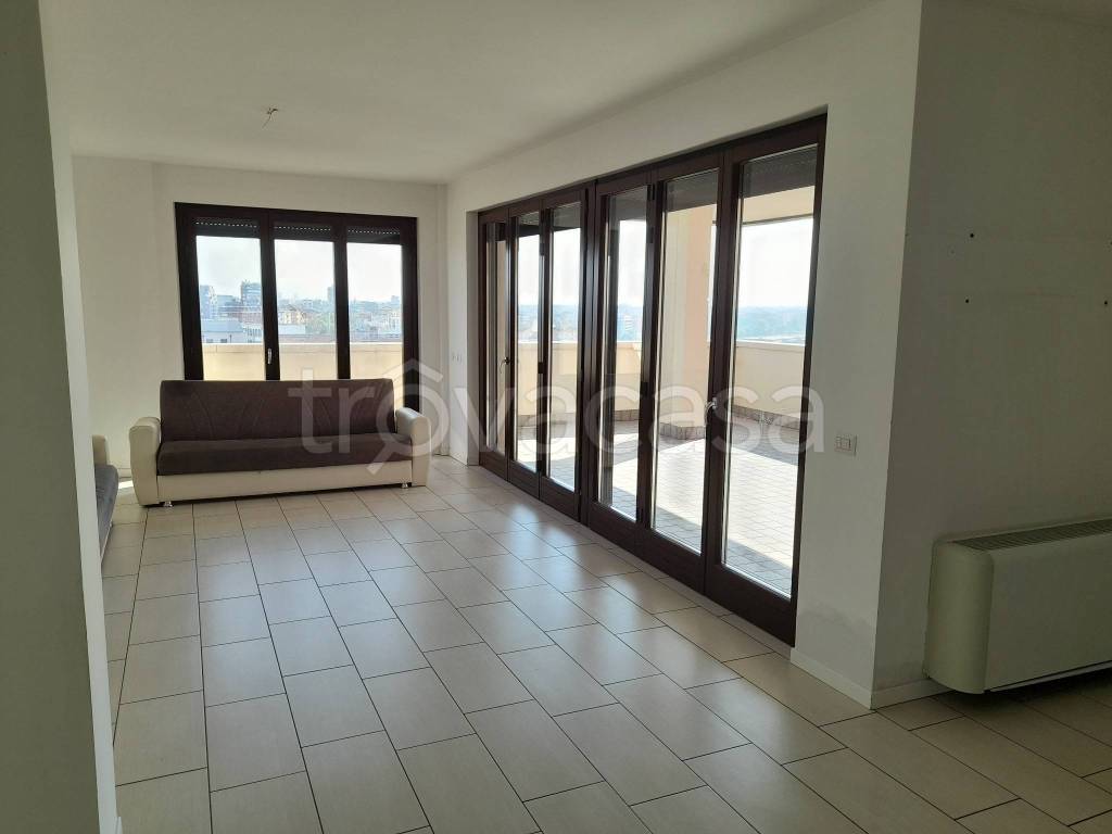 appartamento in affitto a Milano in zona Ghisolfa