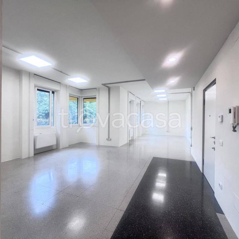 appartamento in affitto a Milano in zona Sempione