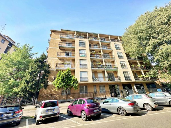 appartamento in affitto a Milano in zona Cadorna