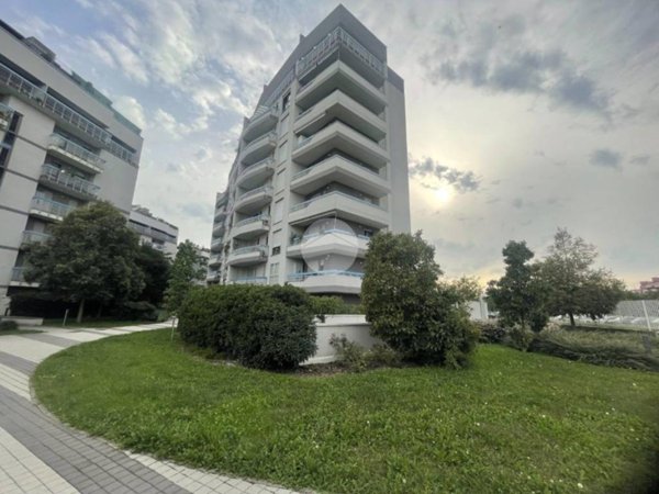 appartamento in affitto a Milano in zona Baggio