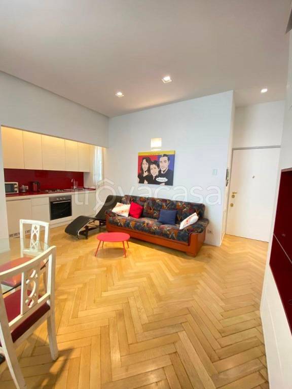 appartamento in affitto a Milano in zona Porta Nuova