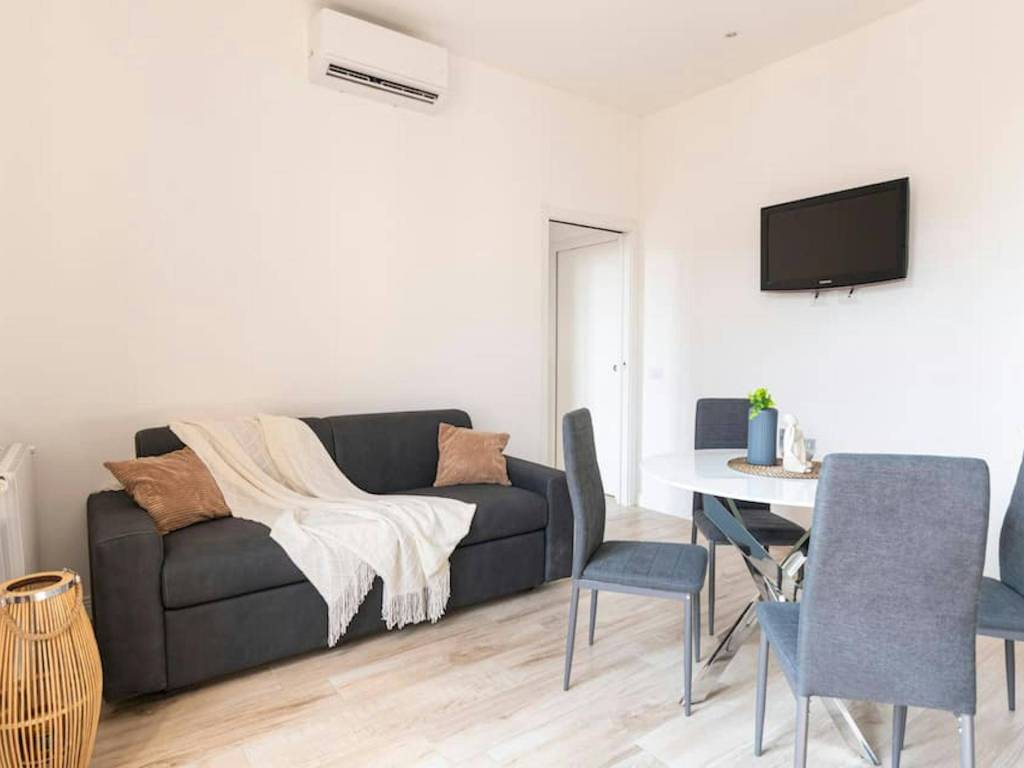 appartamento in affitto a Milano in zona Famagosta