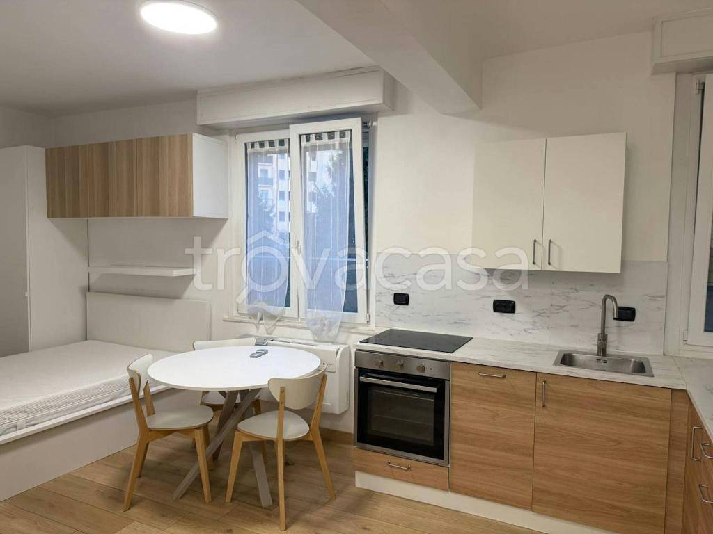 appartamento in affitto a Milano in zona Bocconi