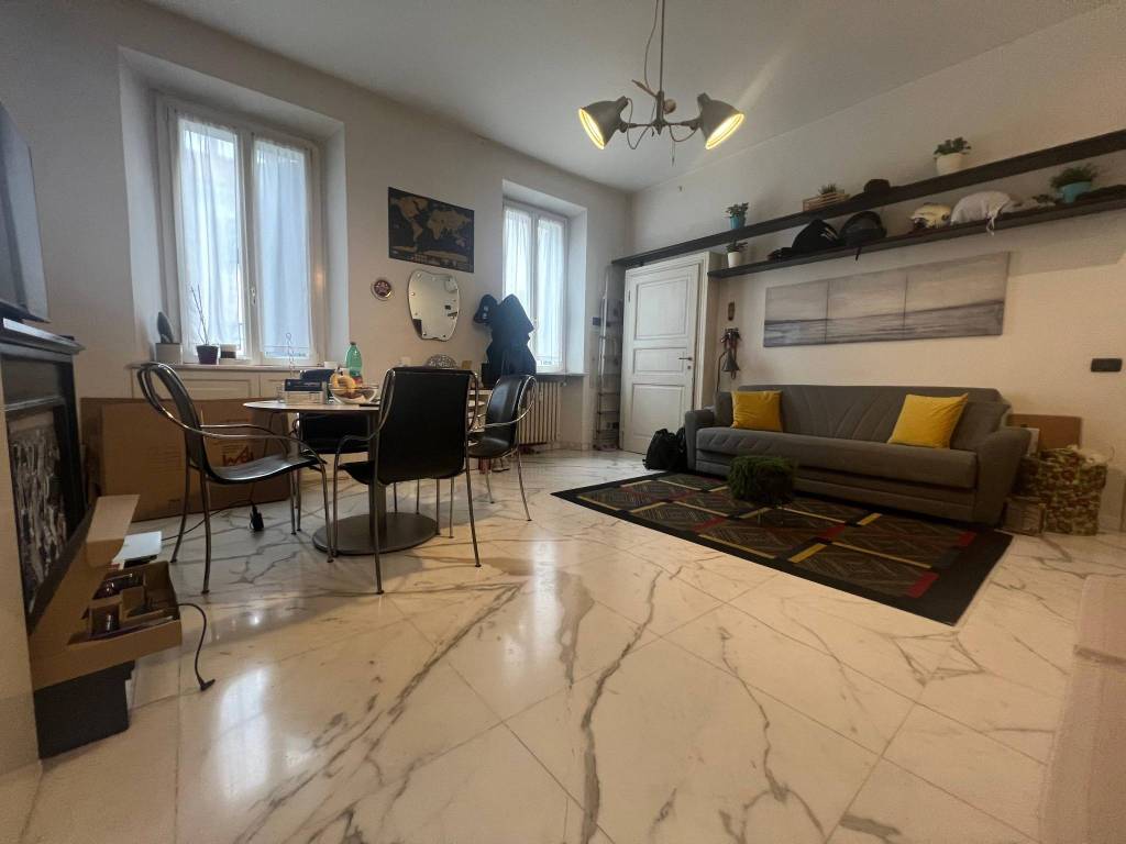 appartamento in affitto a Milano in zona Sant'Ambrogio