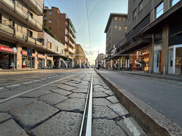 negozio in affitto a Milano in zona Porta Genova