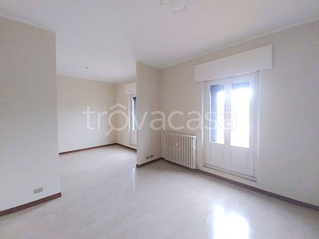 appartamento in affitto a Milano in zona Cadorna