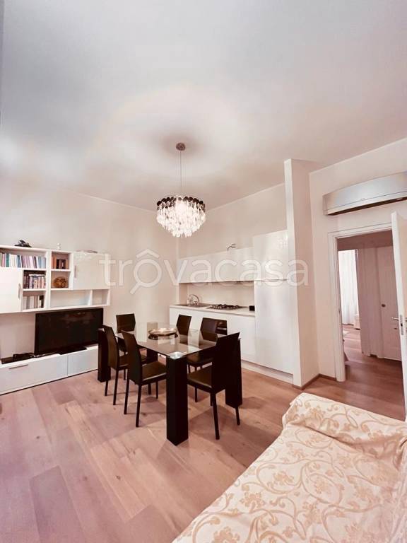 appartamento in affitto a Milano in zona Centro Direzionale