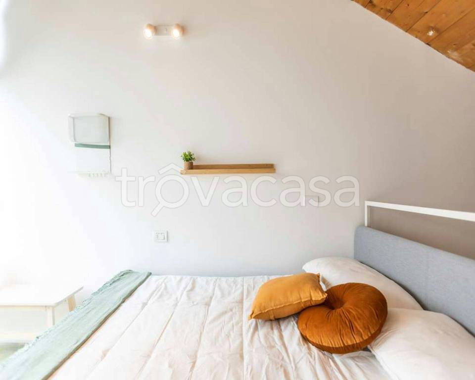 appartamento in affitto a Milano in zona Barona