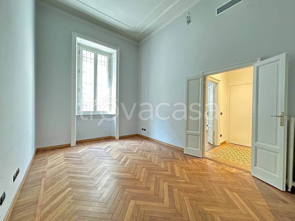 ufficio in affitto a Milano