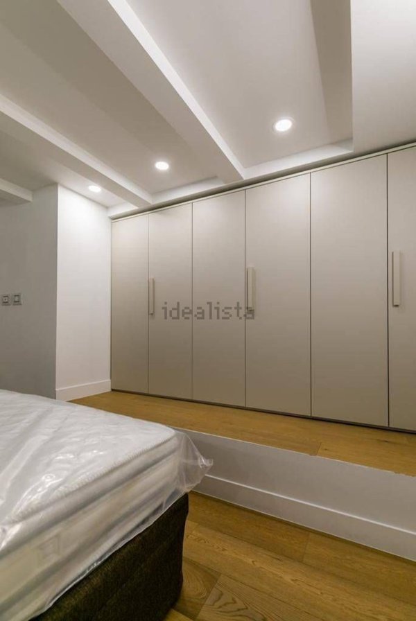 appartamento in affitto a Milano in zona Lorenteggio