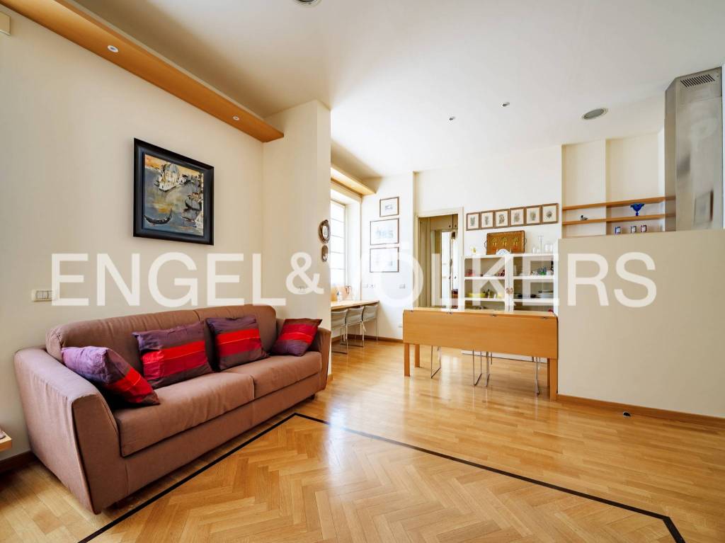 appartamento in affitto a Milano in zona Sant'Ambrogio