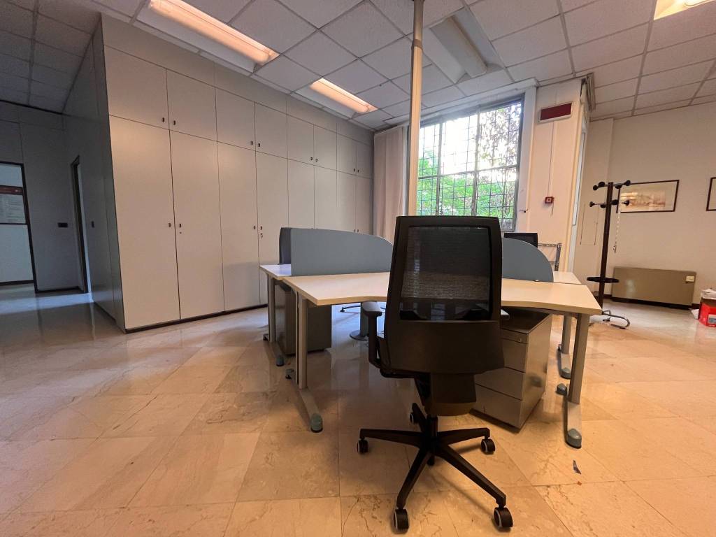 ufficio in affitto a Milano in zona Centro Direzionale