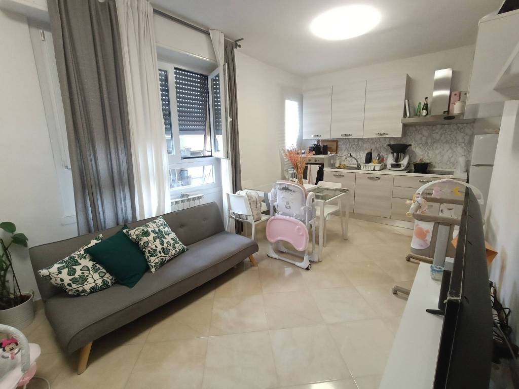 appartamento in affitto a Milano in zona Baggio