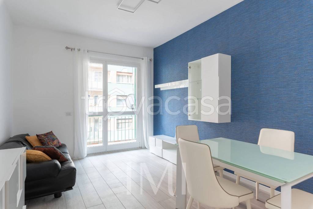 appartamento in affitto a Milano in zona Lorenteggio