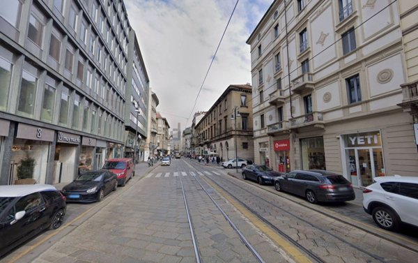 negozio in affitto a Milano