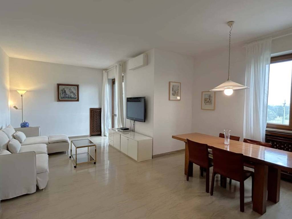 appartamento in affitto a Milano in zona Sempione