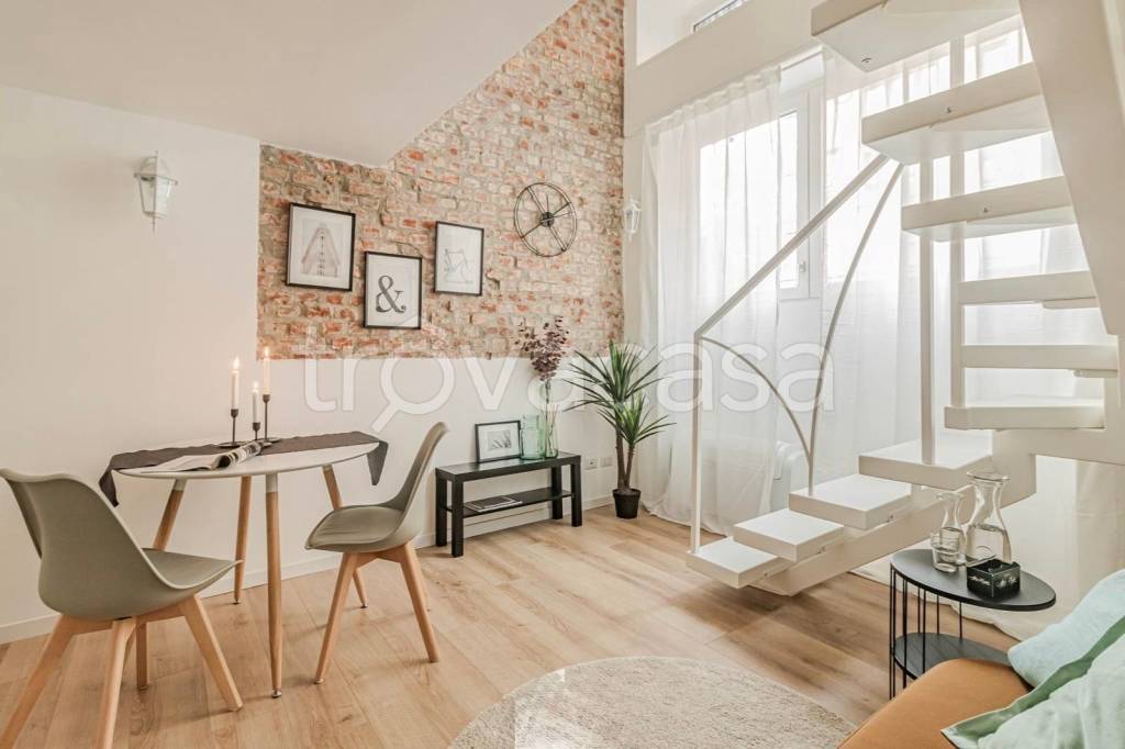 appartamento in affitto a Milano